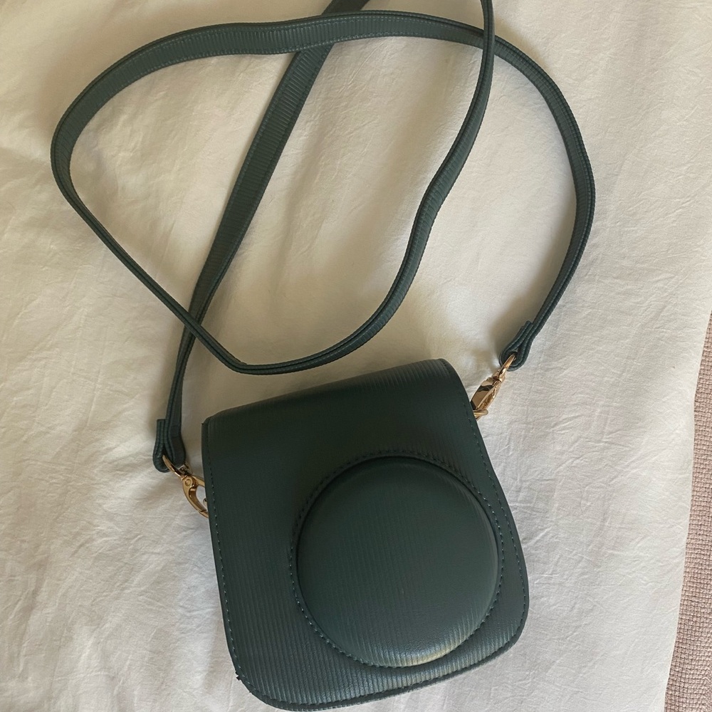 Heyday Crossbody Camera Carrying Case